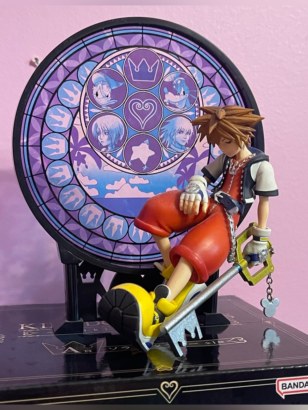 kingdom hearts sora stained glass figure banpresto kuji lottery statue disney